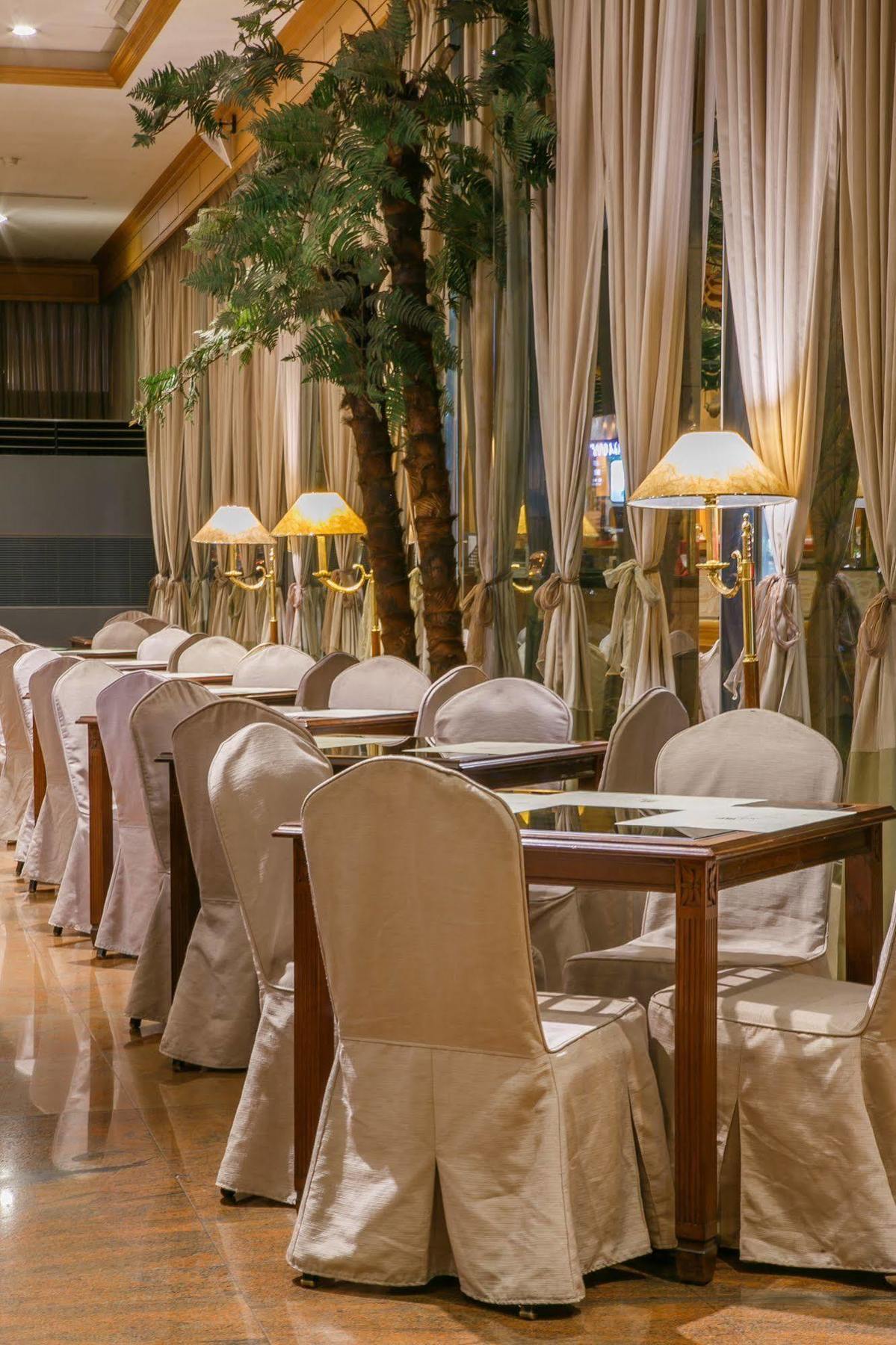 Highness Hotel Guishan Luaran gambar