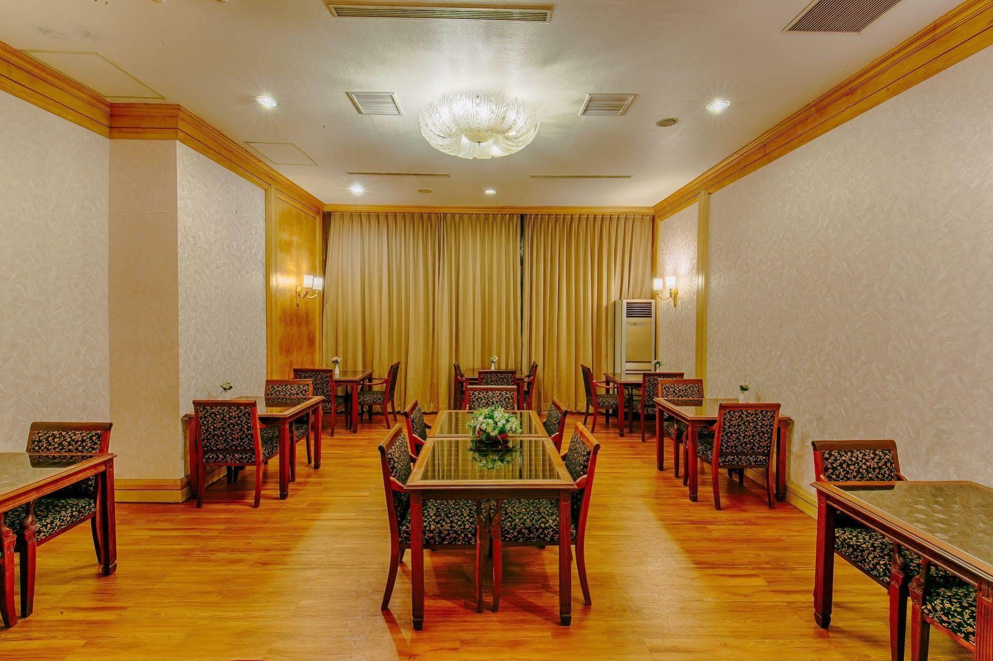 Highness Hotel Guishan Luaran gambar