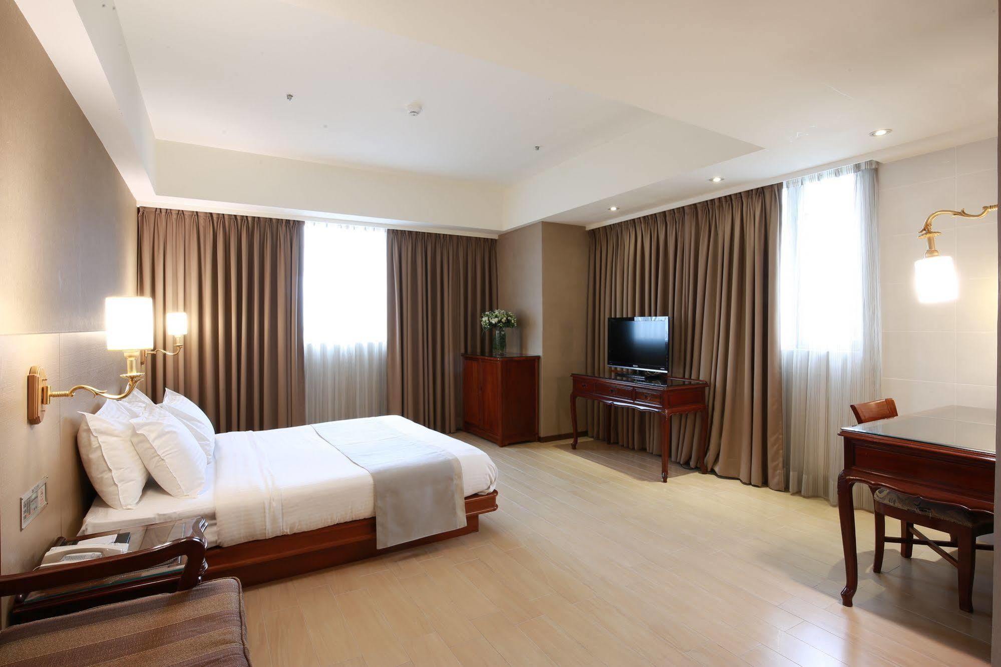 Highness Hotel Guishan Luaran gambar